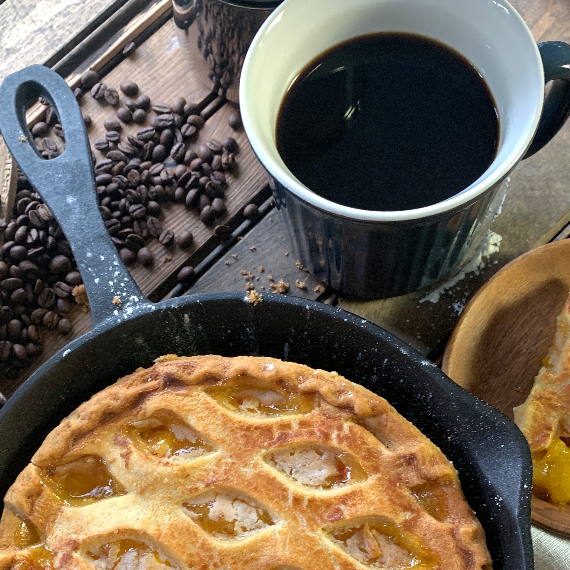 8-in and 10-in Cast Iron Skillet Set
