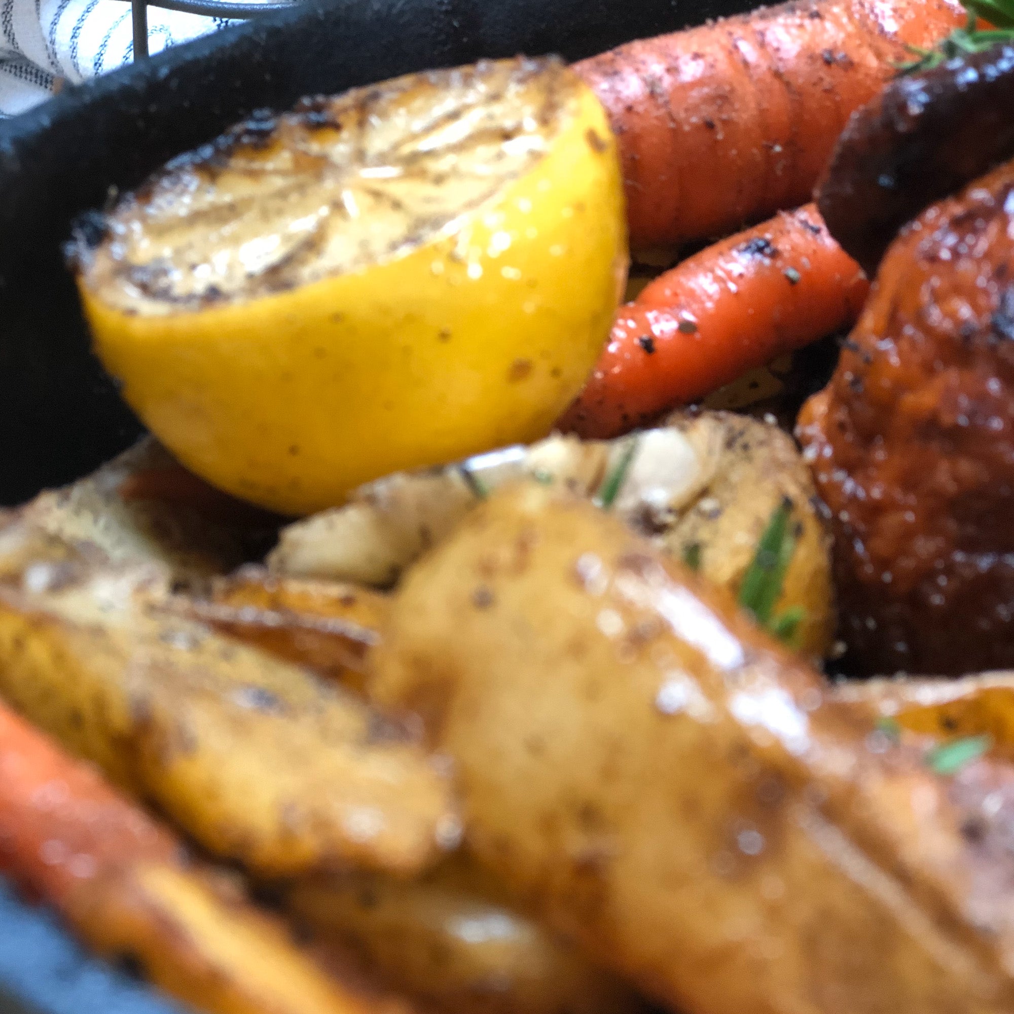 5-qt Cast Iron Covered Skillet