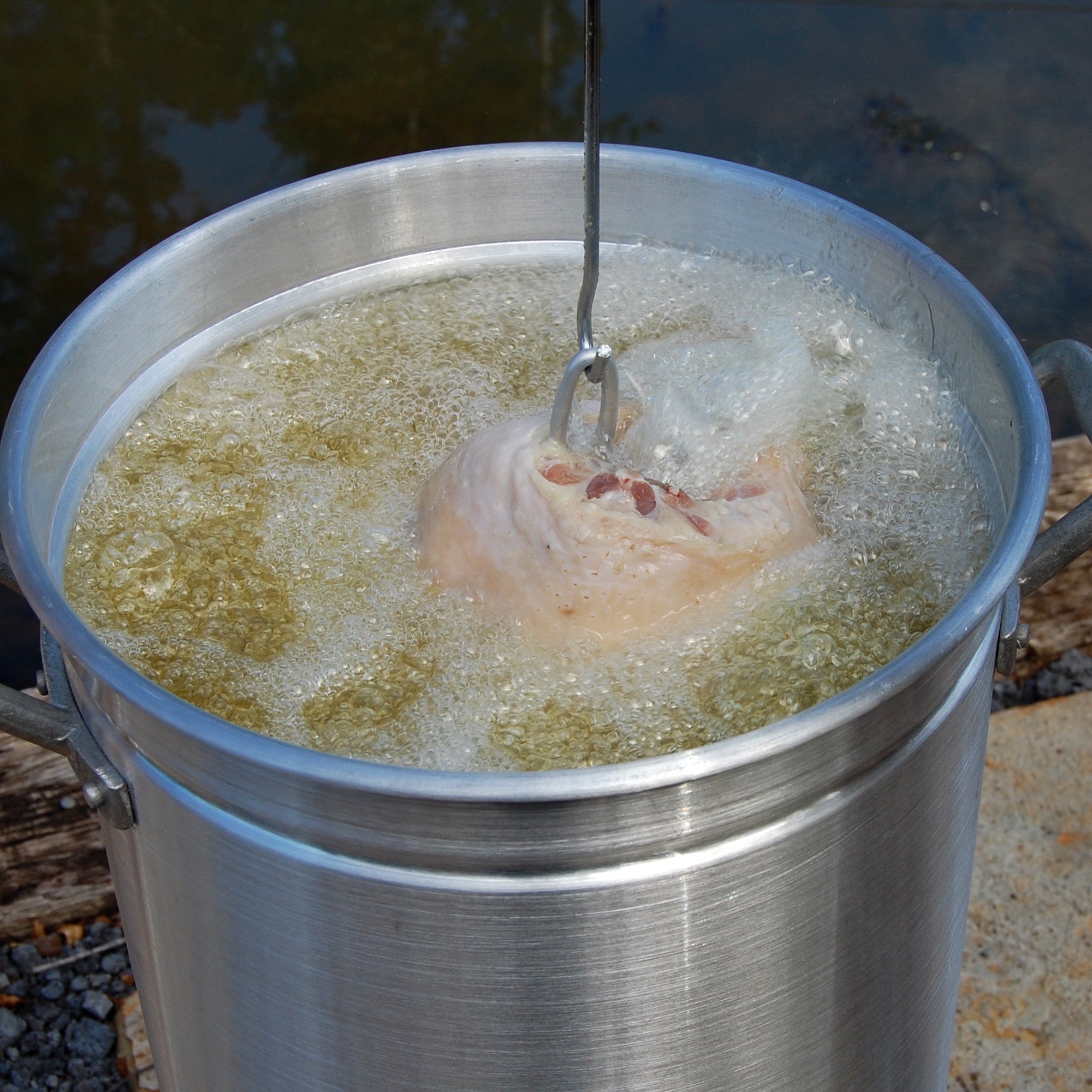 30-qt Aluminum Turkey Fryer Set