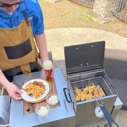 2.5-gal Stainless Bayou® Fryer with Workstation