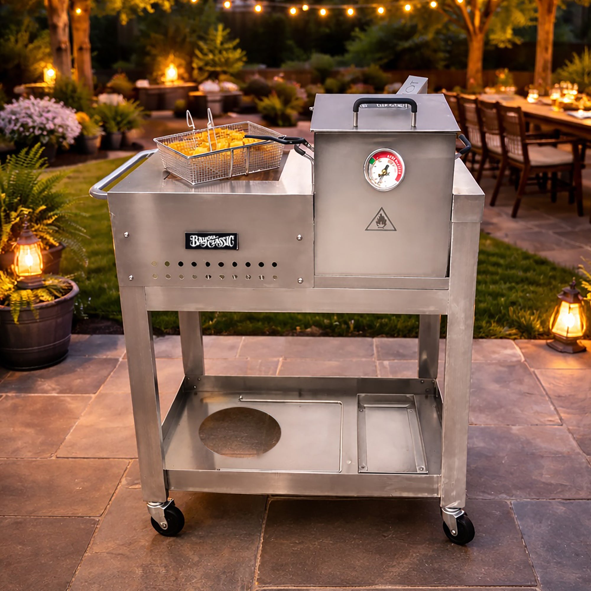 2.5-gal Stainless Bayou® Fryer Workstation – bayouclassic.com