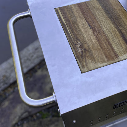 Close up view of cutting board on the 700-727 bayou fryer workstation