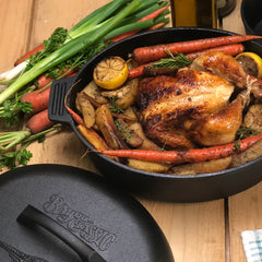 5.5-qt Cast Iron Oval Roaster