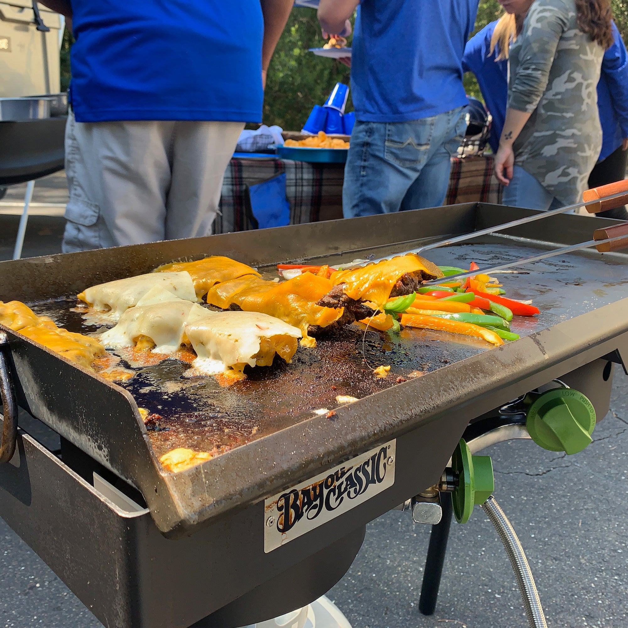 Double Steel Griddle w/ Grease Trap | Outdoor Cookers | Bayou
