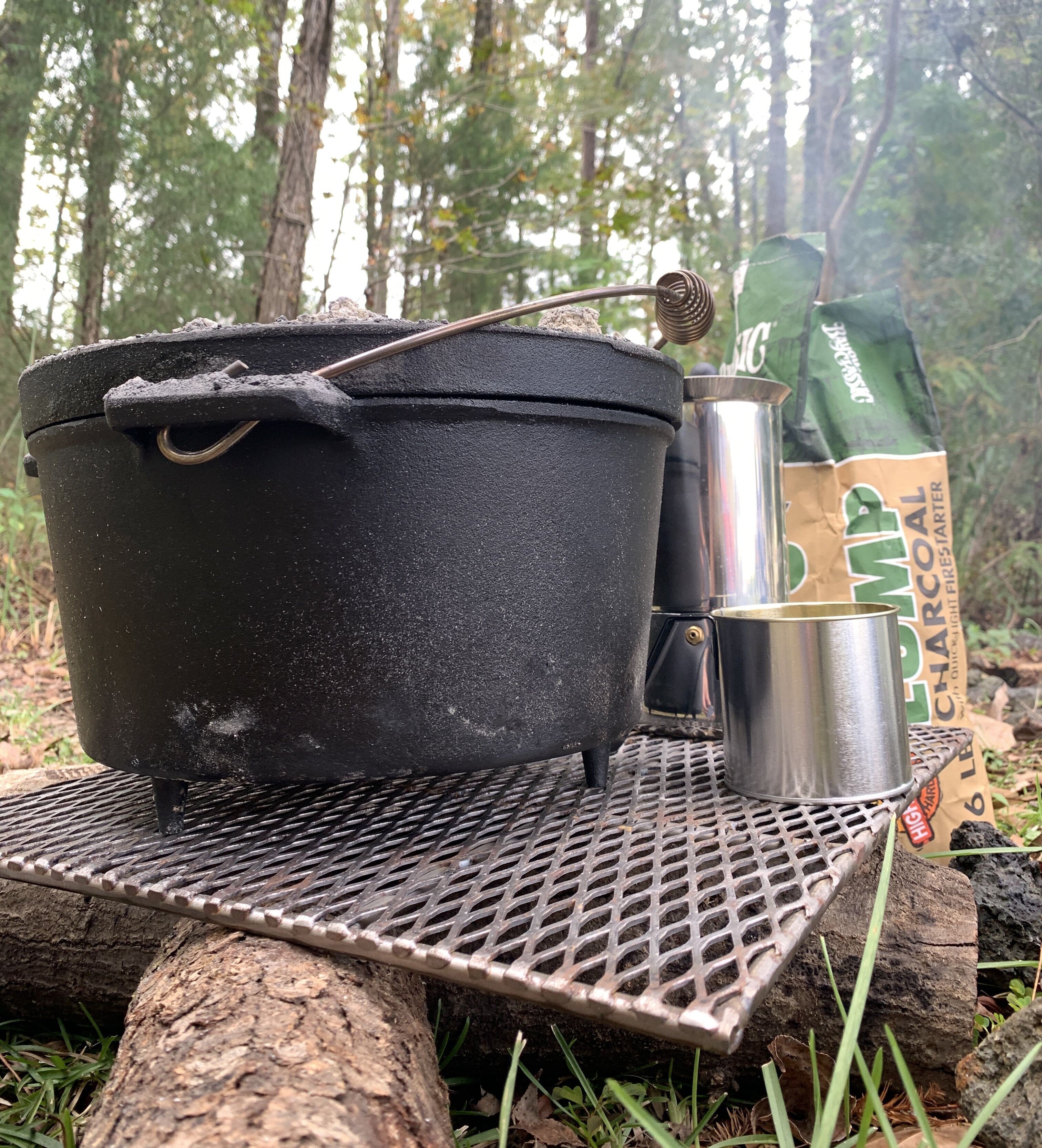Dutch oven lid lifter for campfire cooking 