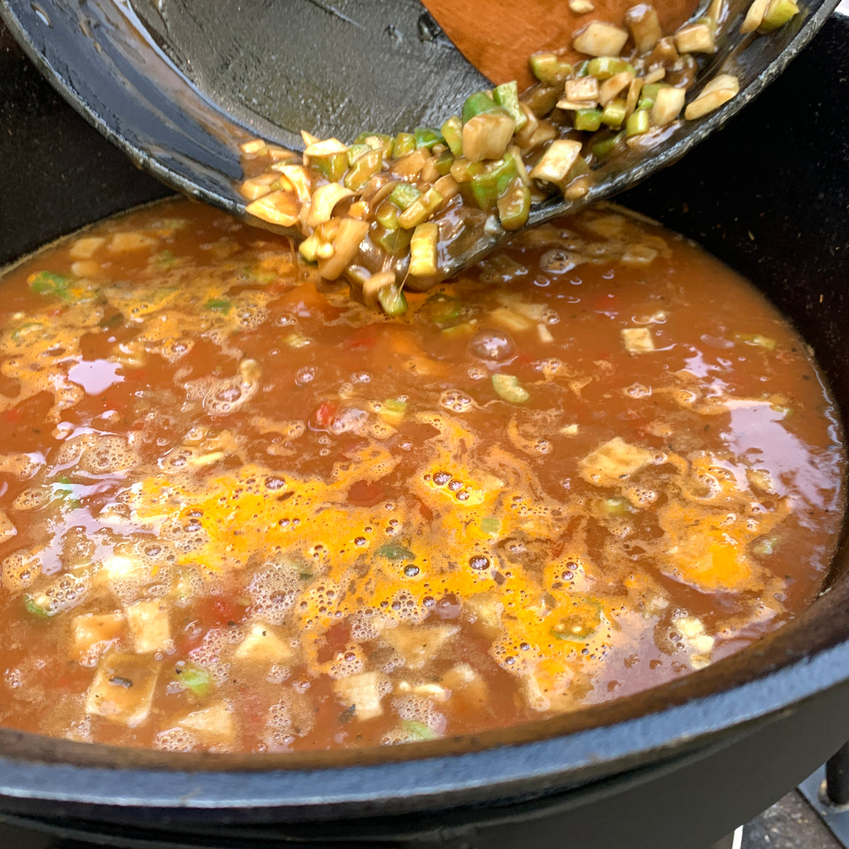 Cast Iron Jambalaya Kettle with Stand